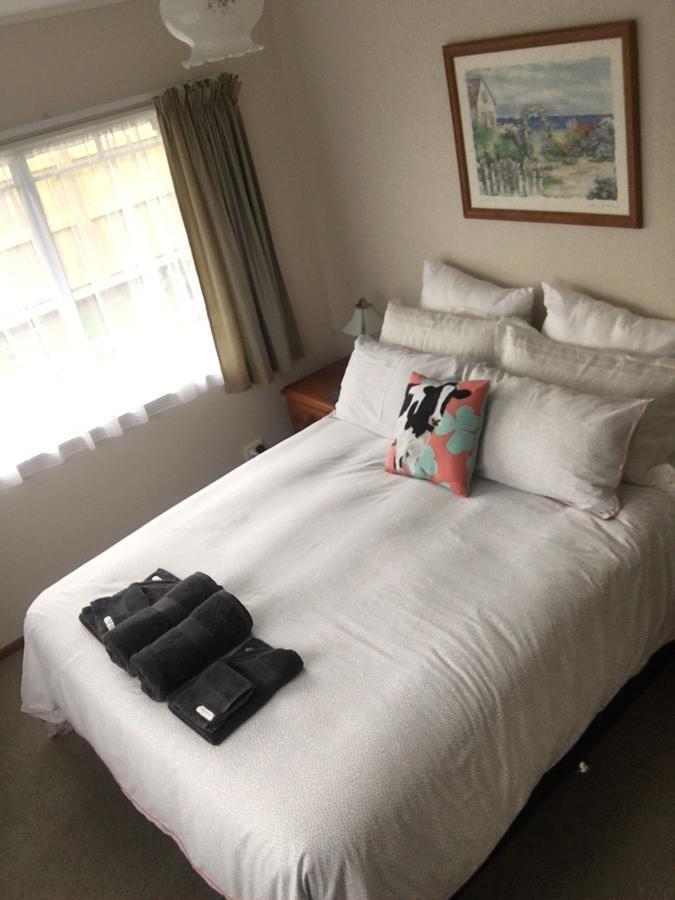 Pukeko Lodge Bnb New Plymouth Exterior foto