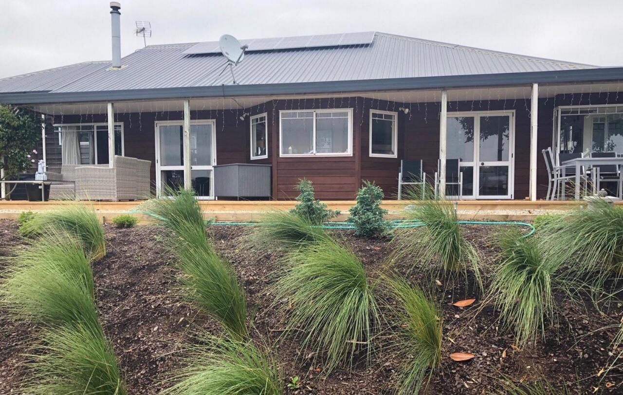 Pukeko Lodge Bnb New Plymouth Exterior foto